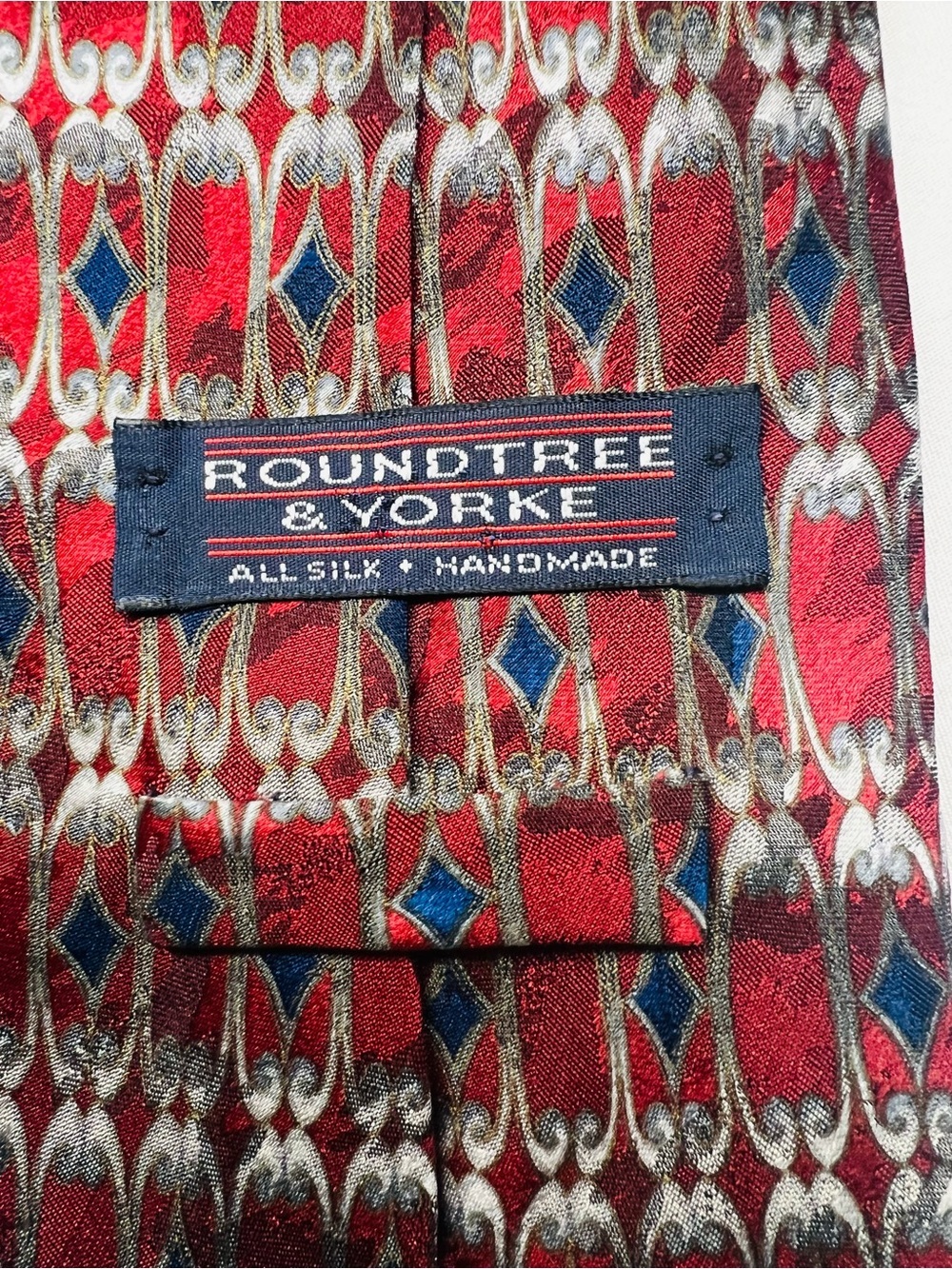 Vintage Roundtree & Yorke All Silk Handmade Wide Necktie